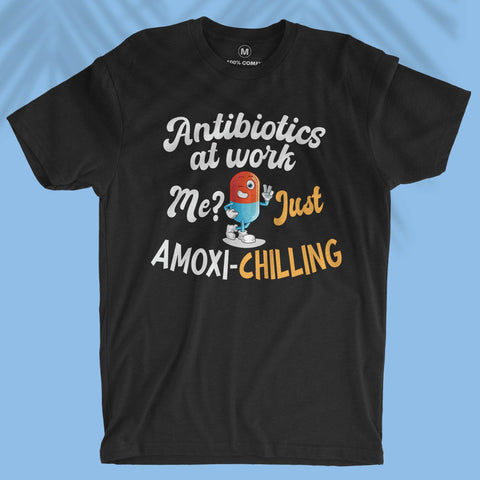 Amoxi-Chilling - Unisex T-shirt